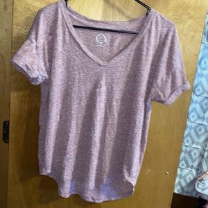 Nice shirt to wear during the summer time